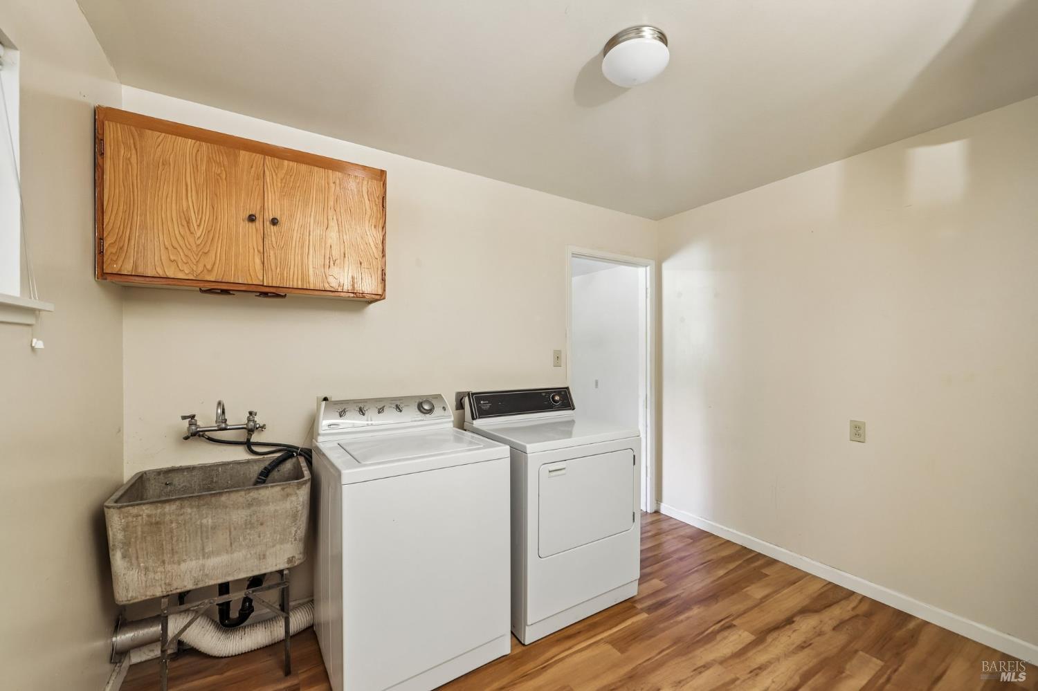 1205 Schuman Lane Petaluma CA 94952