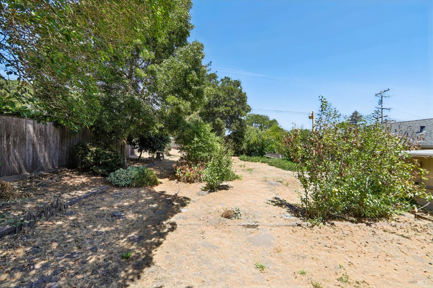 1205 Schuman Lane Petaluma CA 94952