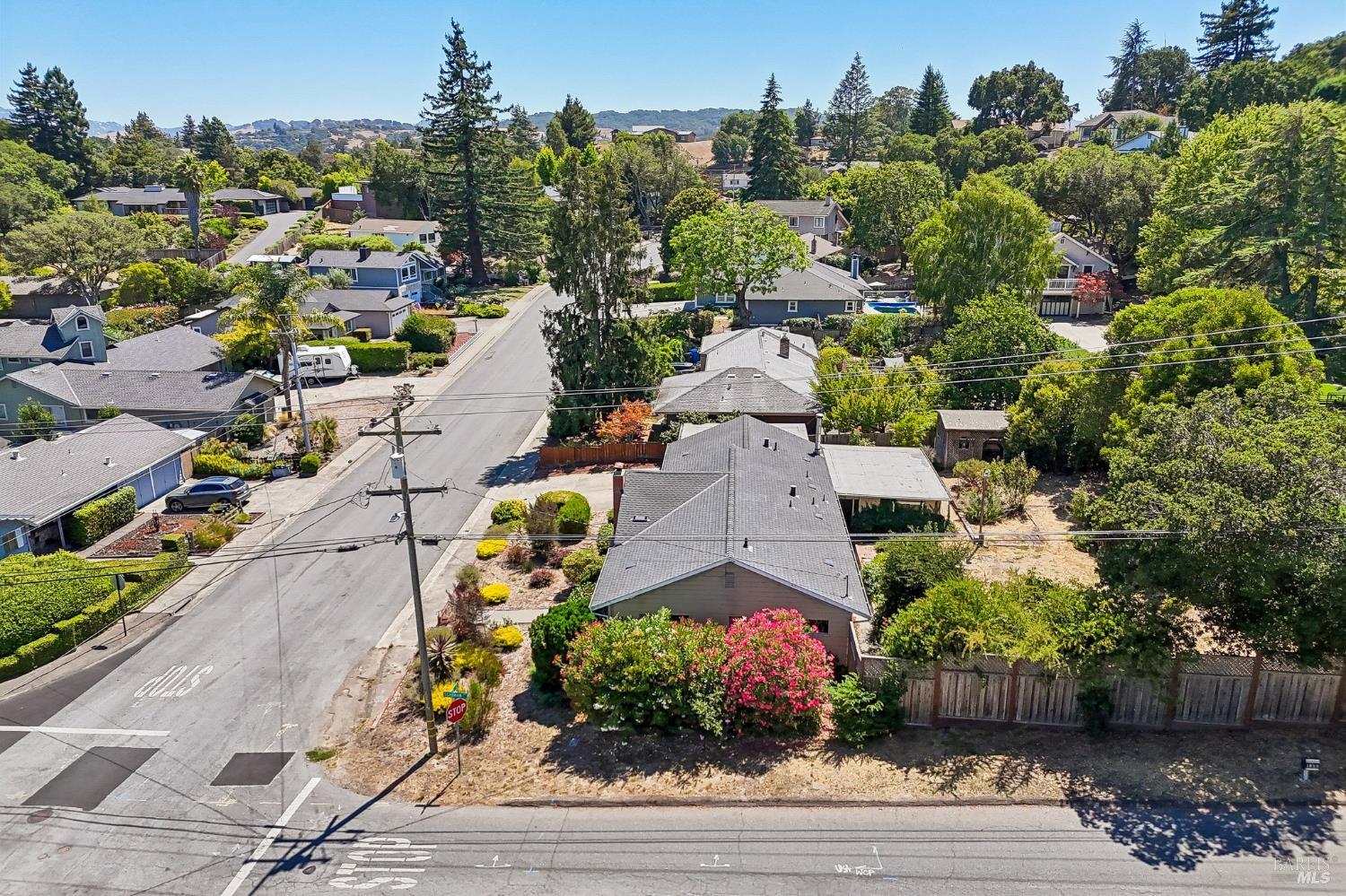 1205 Schuman Lane Petaluma CA 94952