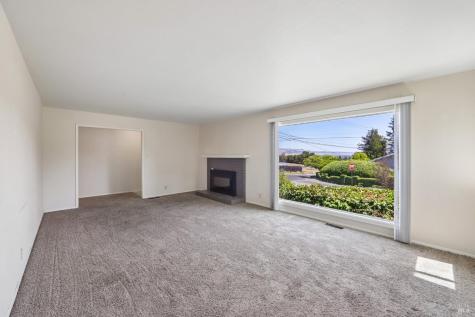 1205 Schuman Lane Petaluma CA 94952