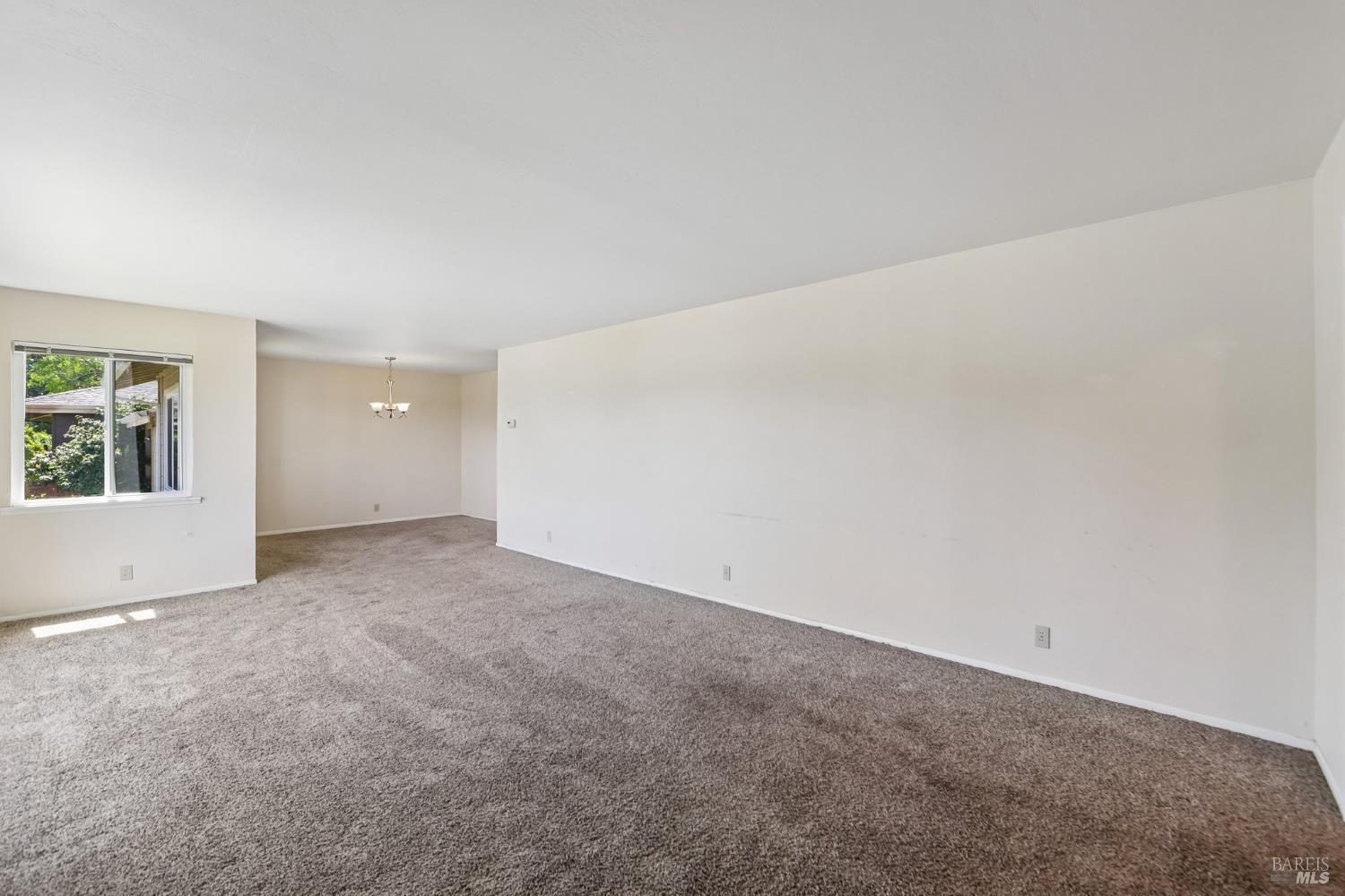 1205 Schuman Lane Petaluma CA 94952