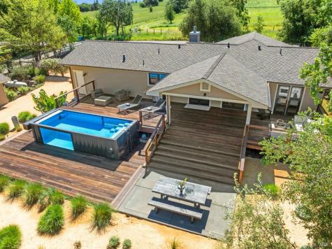 21730 Burndale Road Sonoma CA 95476
