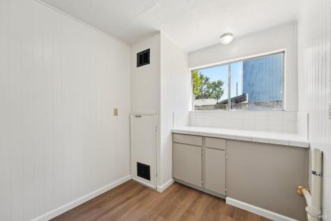 1715 Ridley Avenue Santa Rosa CA 95403