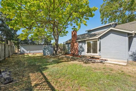 1715 Ridley Avenue Santa Rosa CA 95403