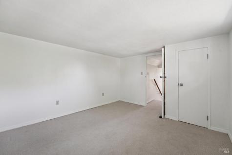 1715 Ridley Avenue Santa Rosa CA 95403