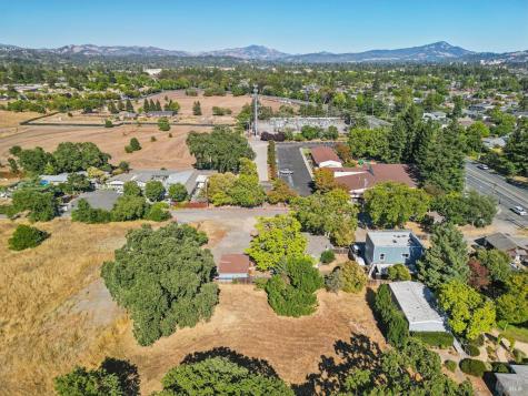 1715 Ridley Avenue Santa Rosa CA 95403