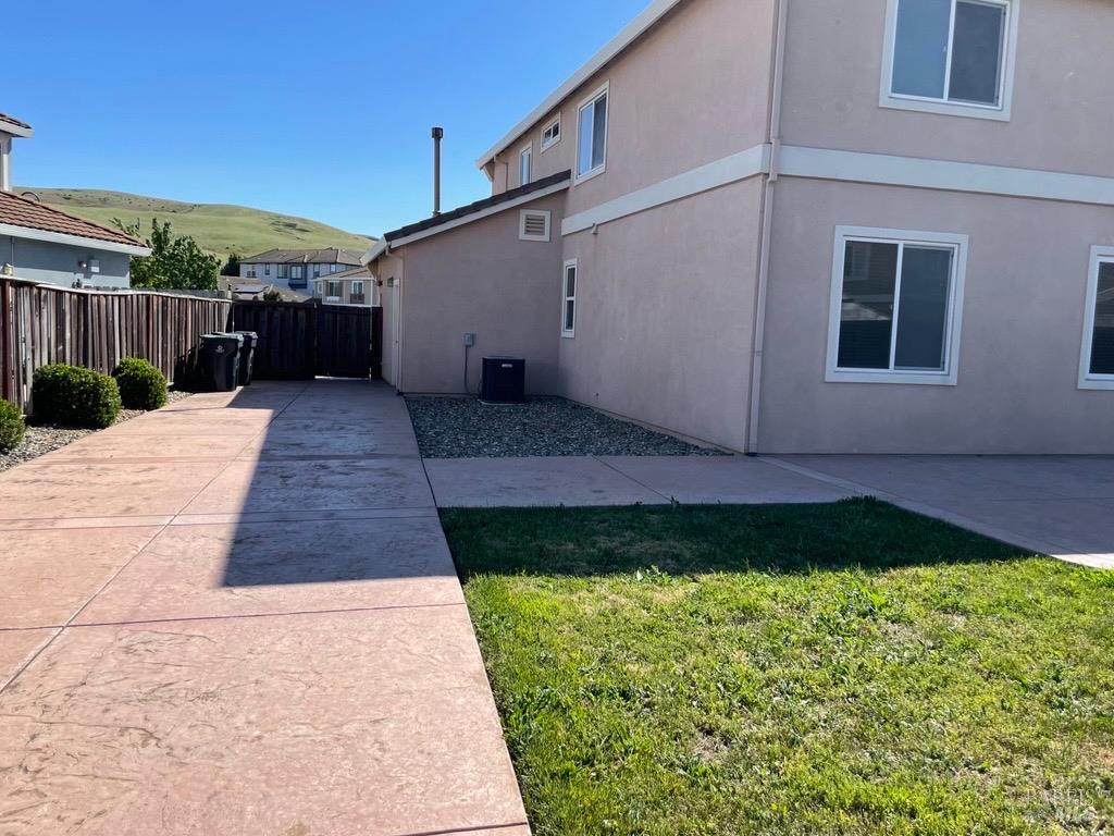 1890 Blue Rock Court Fairfield CA 94534