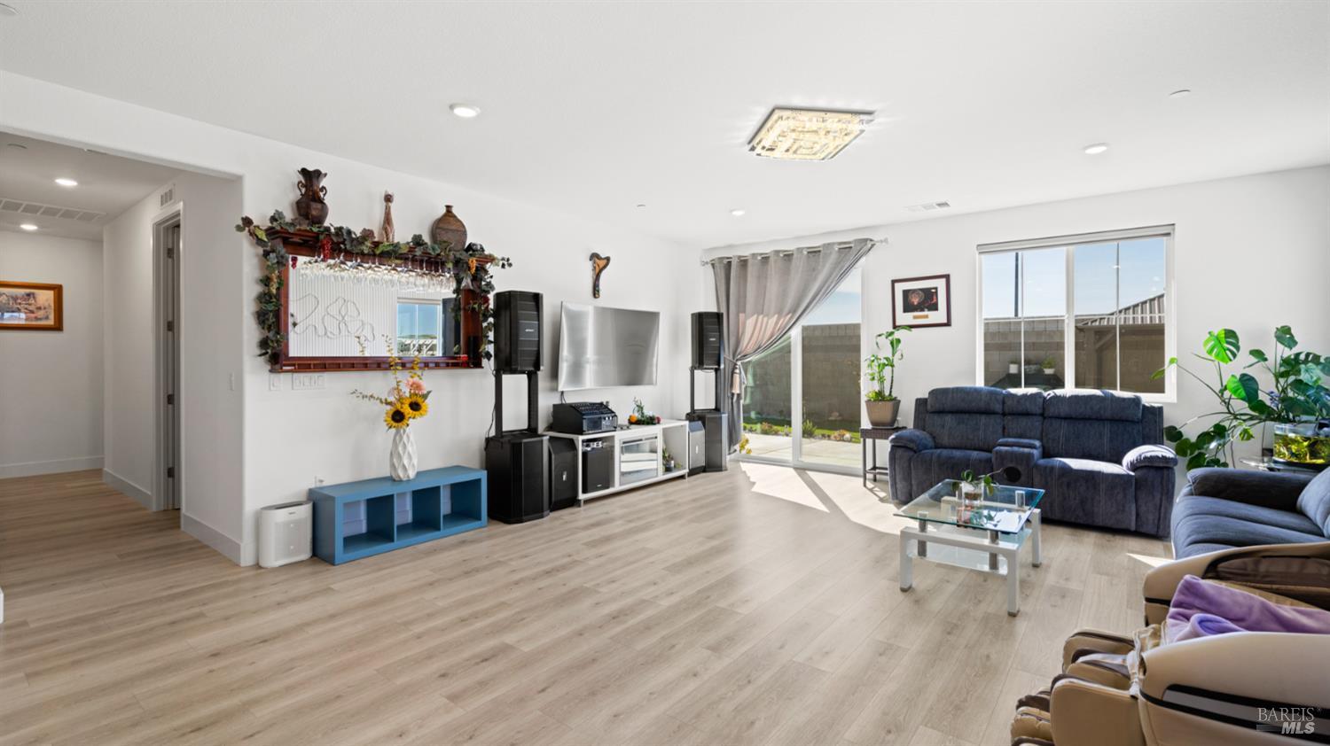 450 Baler Circle Vacaville CA 95687