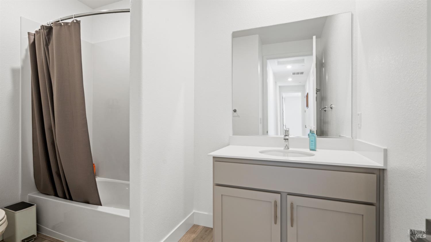 450 Baler Circle Vacaville CA 95687