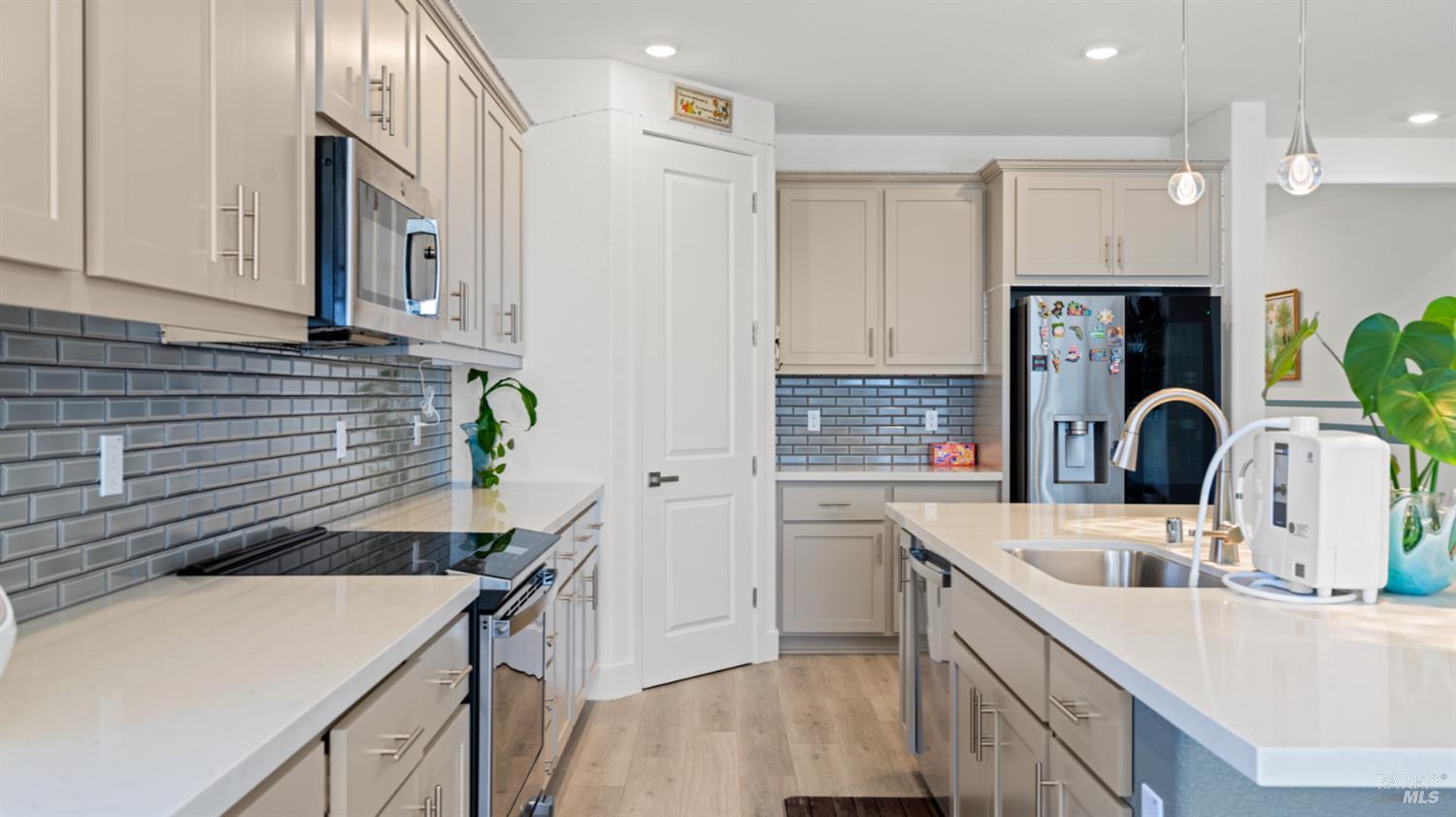 450 Baler Circle Vacaville CA 95687