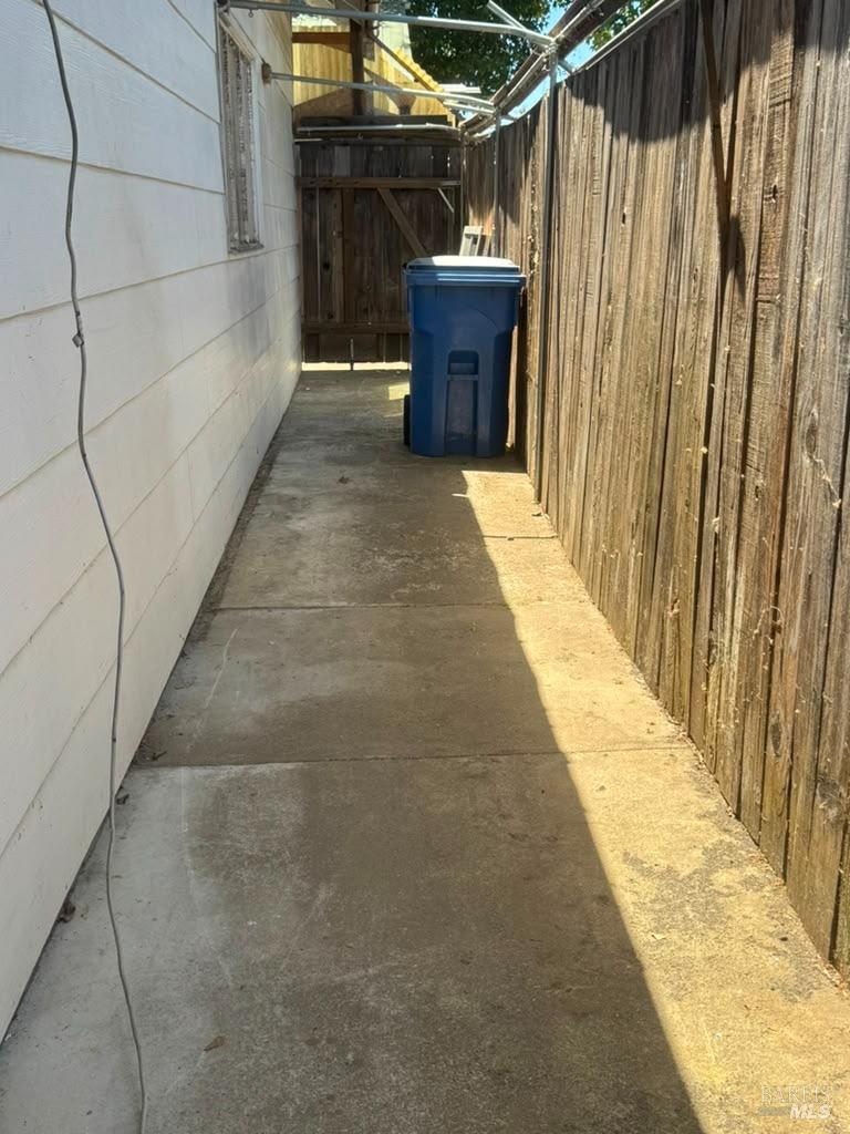 209 Irvington Drive Ukiah CA 95482