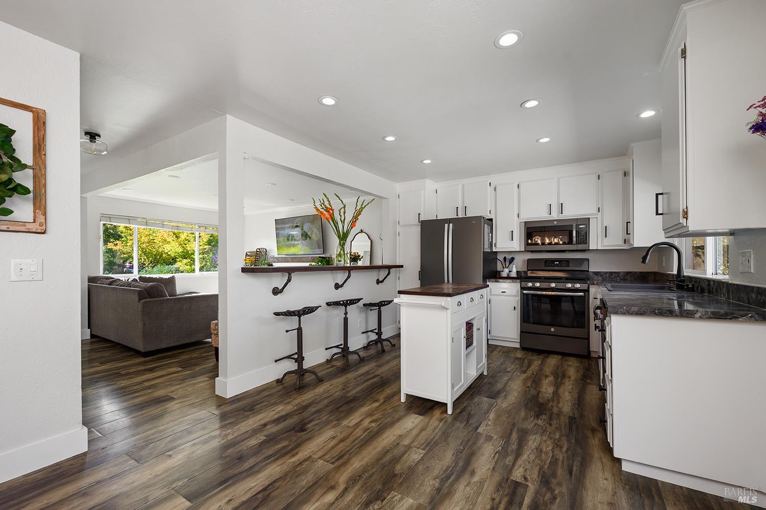 4906 Everglade Drive Santa Rosa CA 95409