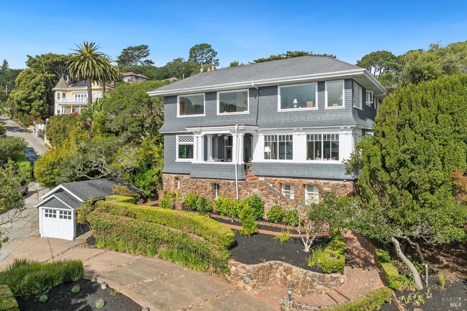 44 Sunshine Avenue Sausalito CA 94965