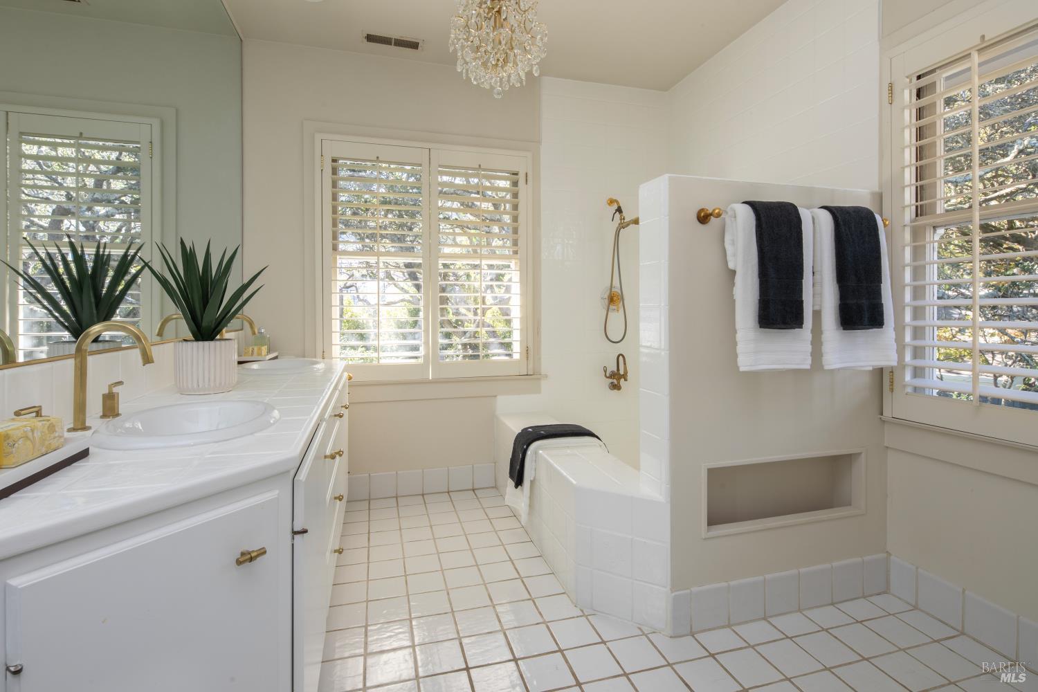44 Sunshine Avenue Sausalito CA 94965