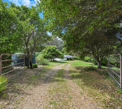 5955 Shoreline Highway Bolinas CA 94924