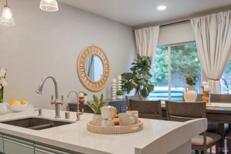 121 Forno Way Cotati CA 94931