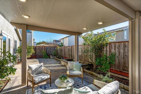 2560 Red Willow Drive Santa Rosa CA 95403