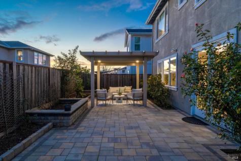 2560 Red Willow Drive Santa Rosa CA 95403
