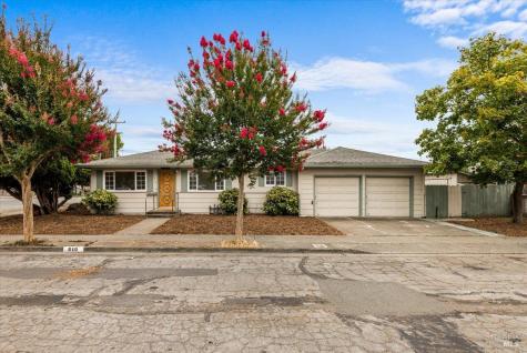 610 Willrush Street Santa Rosa CA 95401