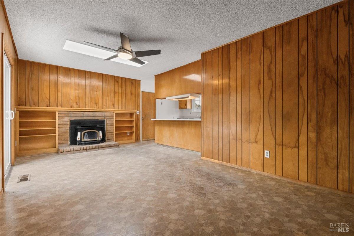 610 Willrush Street Santa Rosa CA 95401