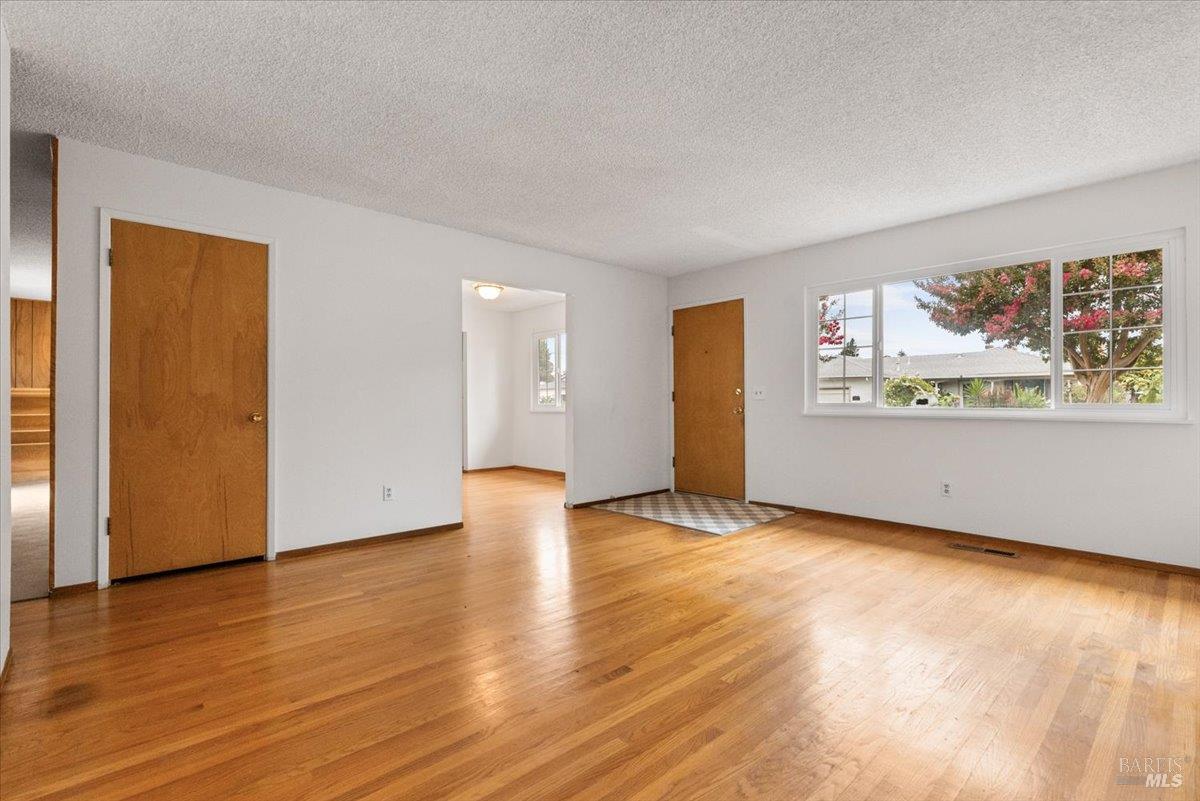 610 Willrush Street Santa Rosa CA 95401