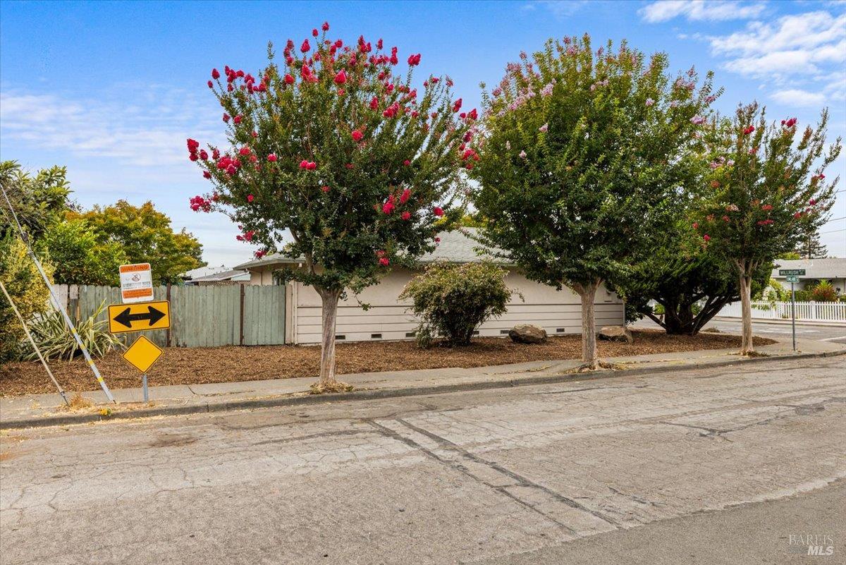 610 Willrush Street Santa Rosa CA 95401