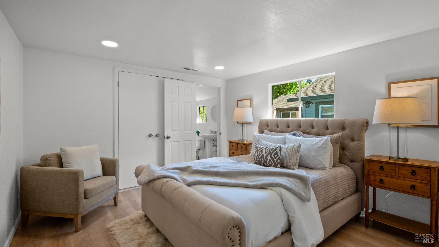 15627 Riverside Drive Guerneville CA 95446