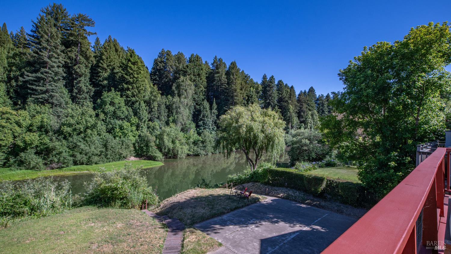 15627 Riverside Drive Guerneville CA 95446