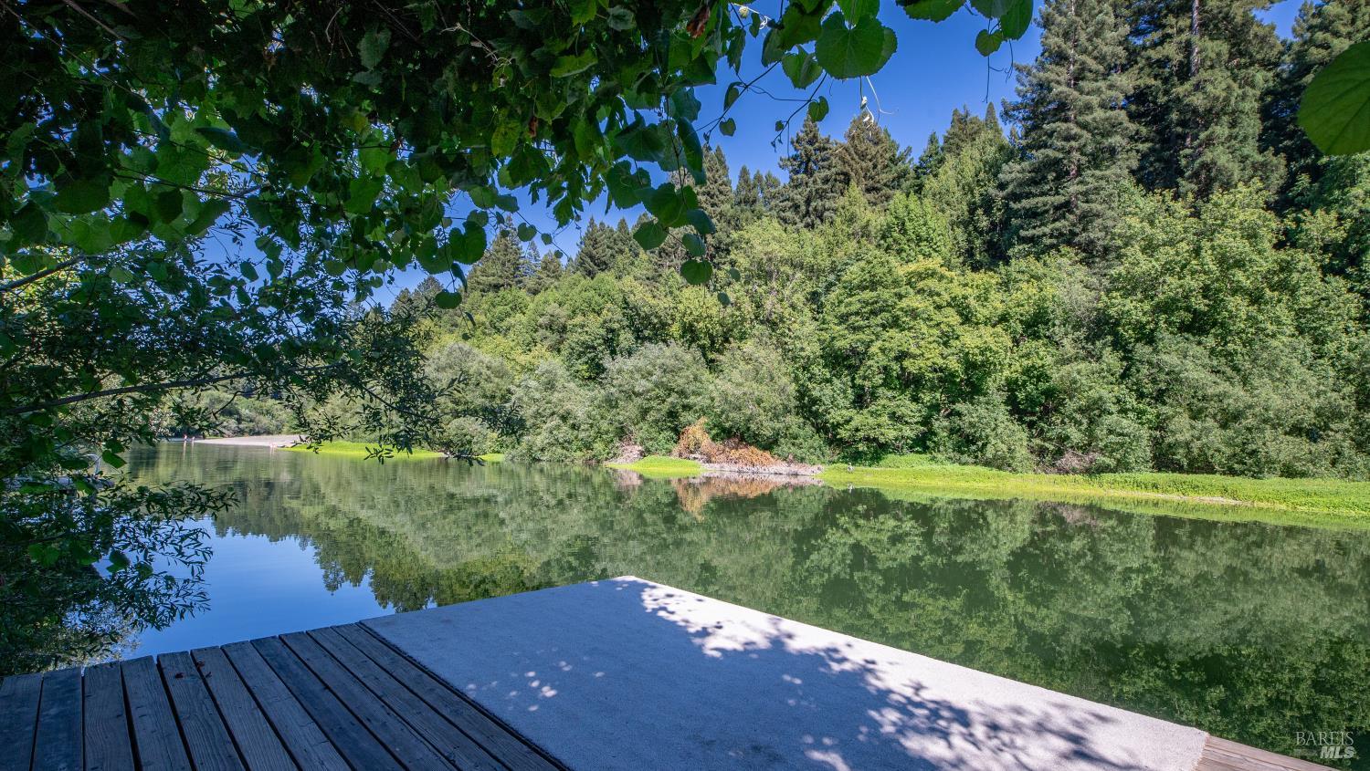 15627 Riverside Drive Guerneville CA 95446