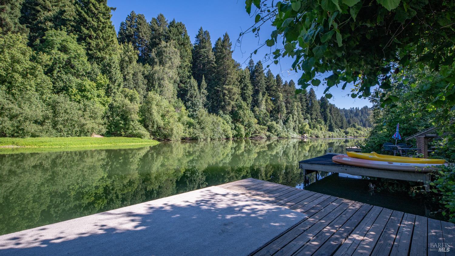 15627 Riverside Drive Guerneville CA 95446