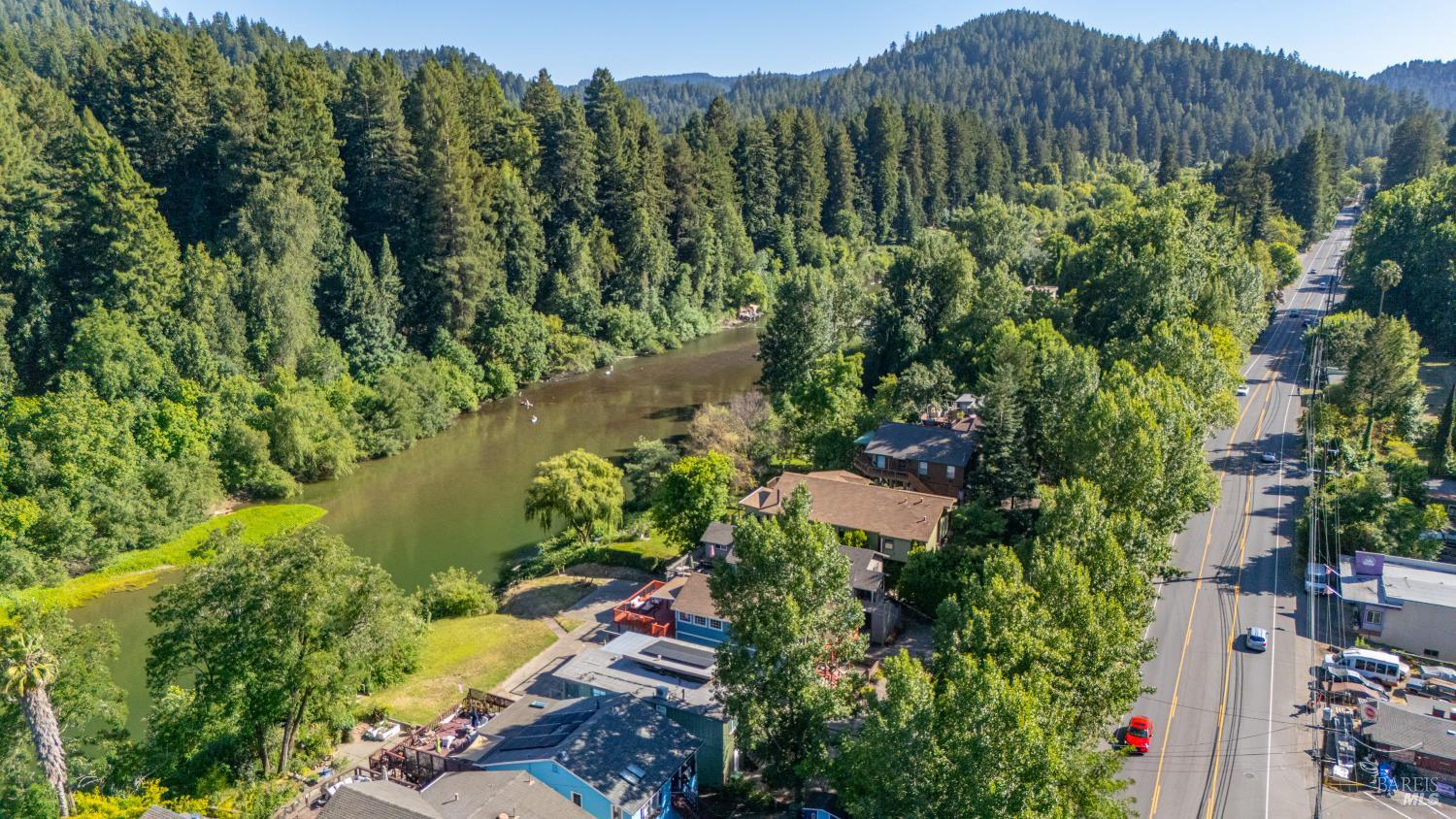 15627 Riverside Drive Guerneville CA 95446