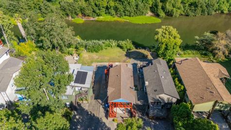 15627 Riverside Drive Guerneville CA 95446