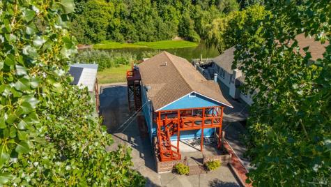 15627 Riverside Drive Guerneville CA 95446