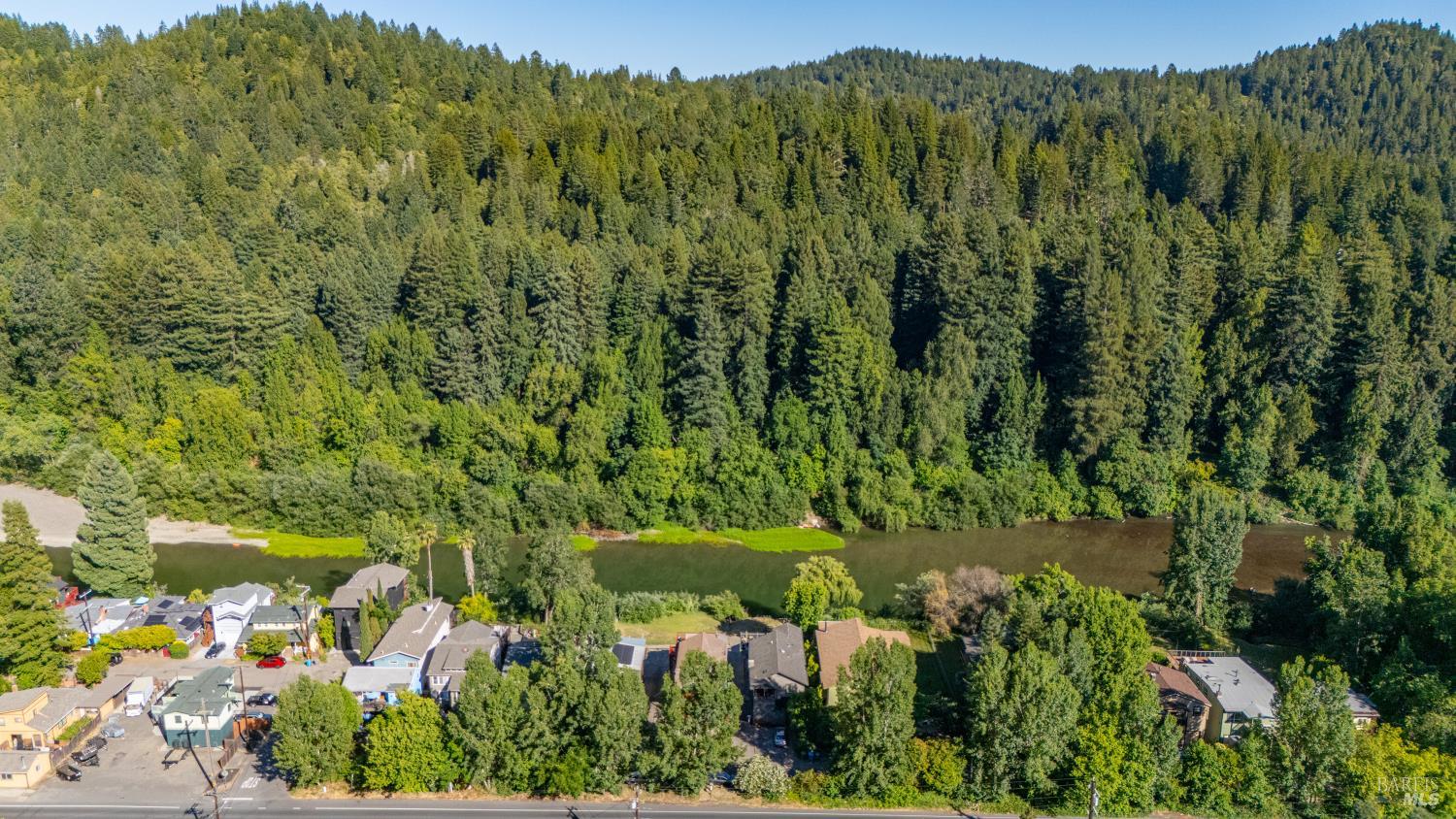 15627 Riverside Drive Guerneville CA 95446