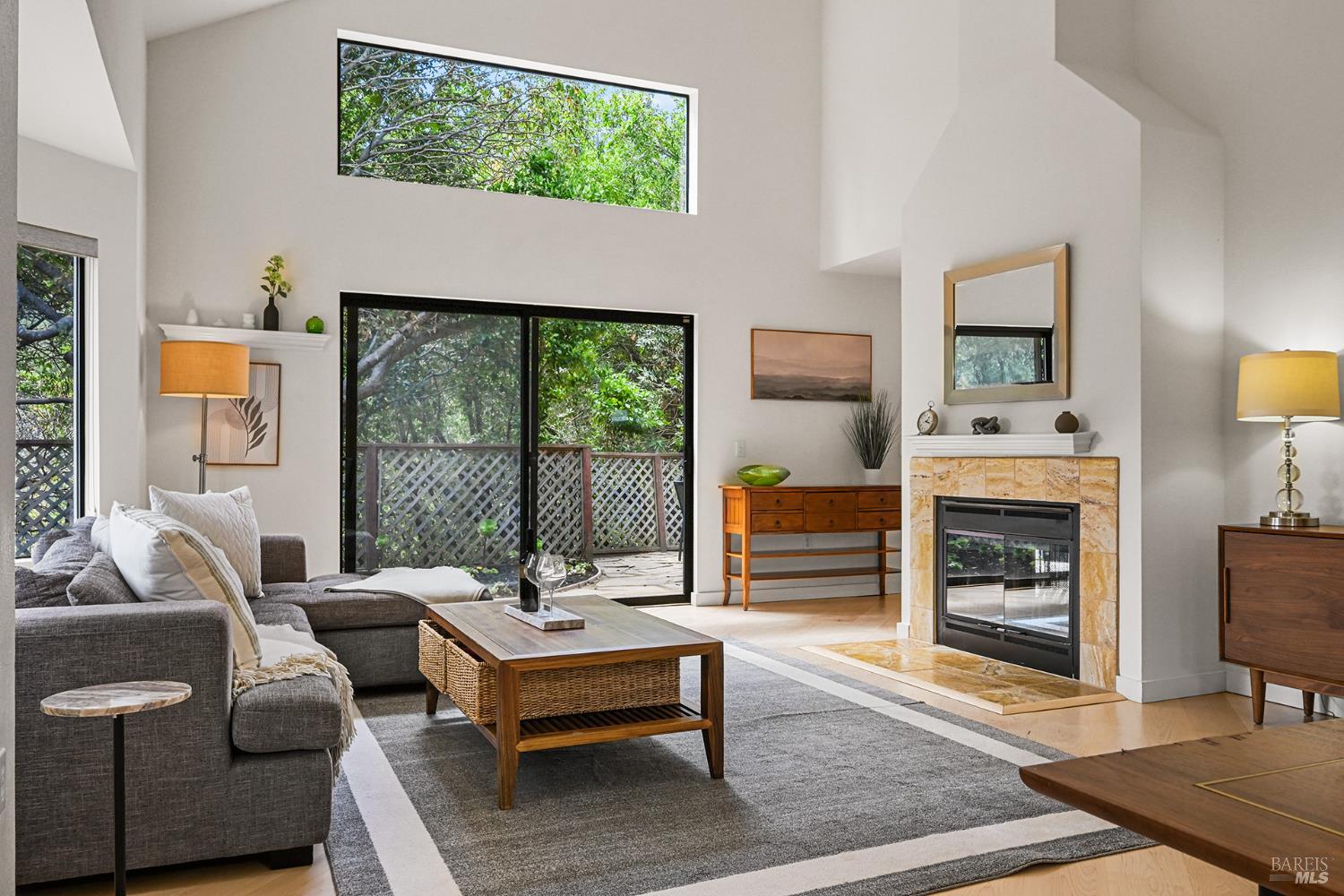 5 Creekside Drive San Rafael CA 94903