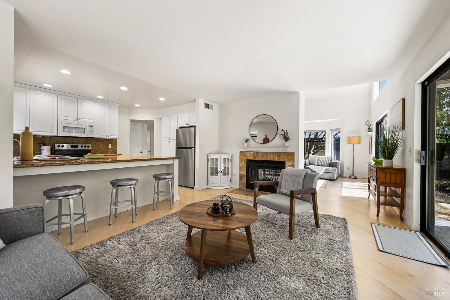 5 Creekside Drive San Rafael CA 94903