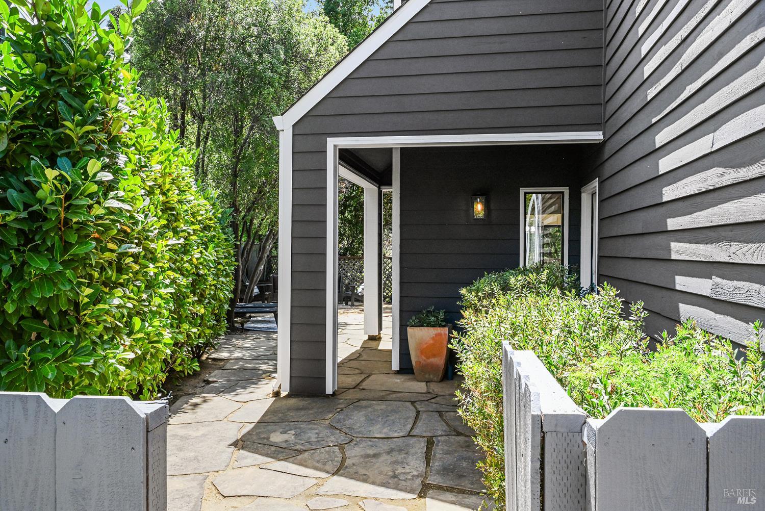 5 Creekside Drive San Rafael CA 94903