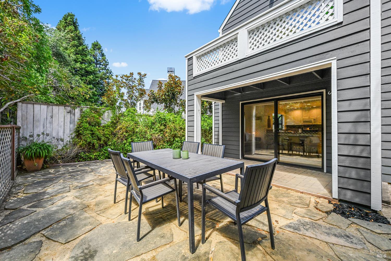 5 Creekside Drive San Rafael CA 94903