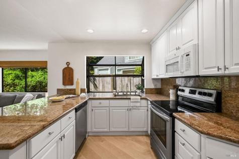 5 Creekside Drive San Rafael CA 94903