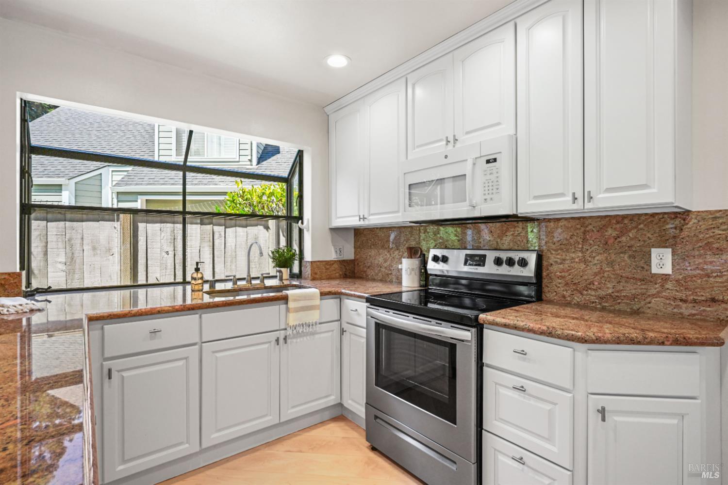 5 Creekside Drive San Rafael CA 94903