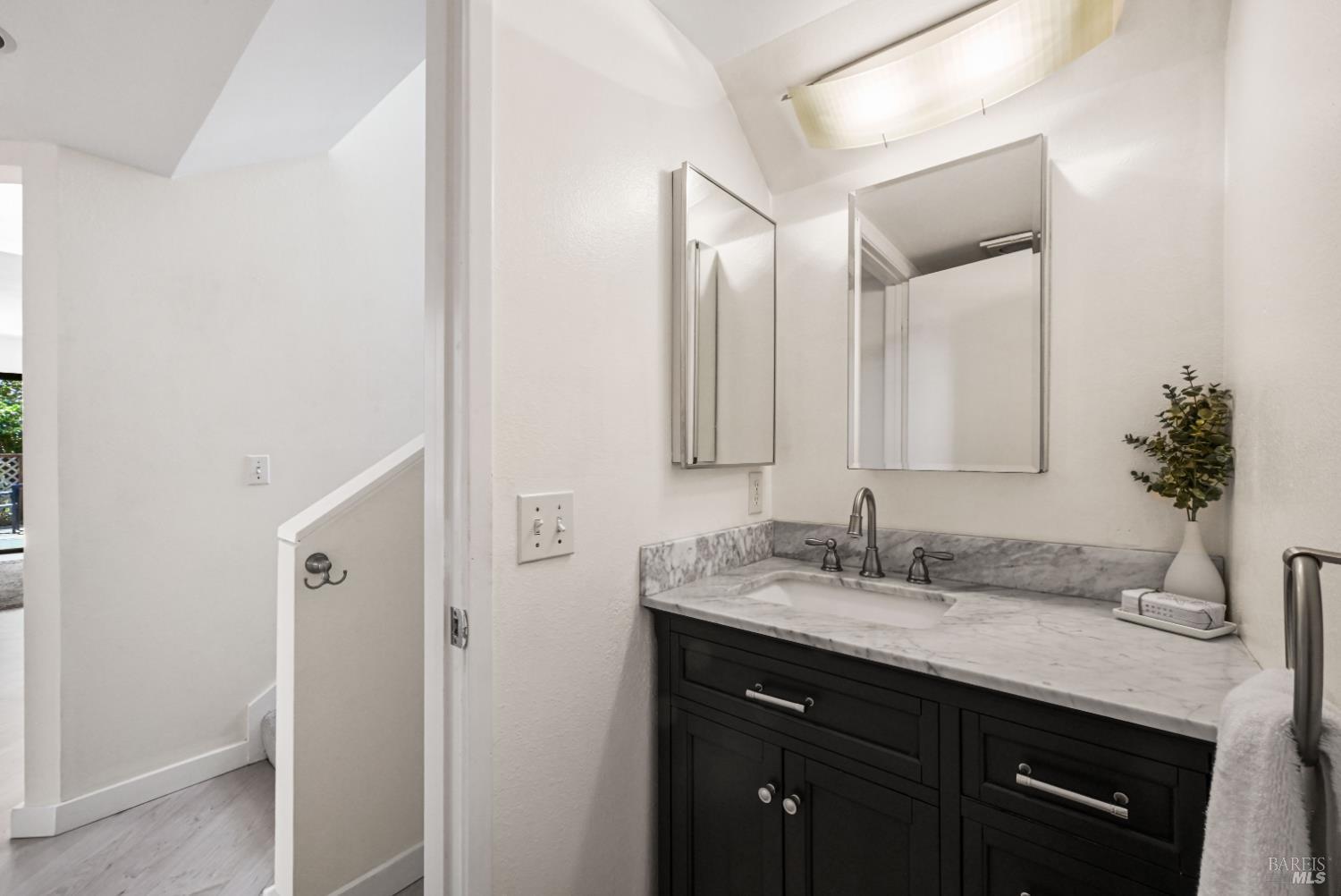 5 Creekside Drive San Rafael CA 94903