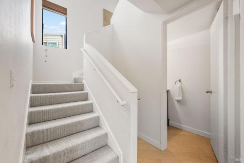 5 Creekside Drive San Rafael CA 94903