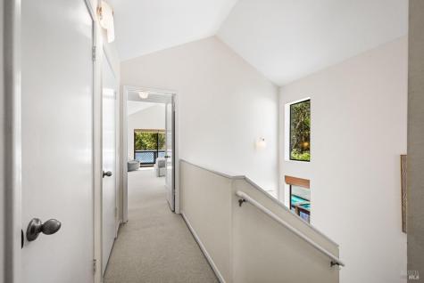 5 Creekside Drive San Rafael CA 94903