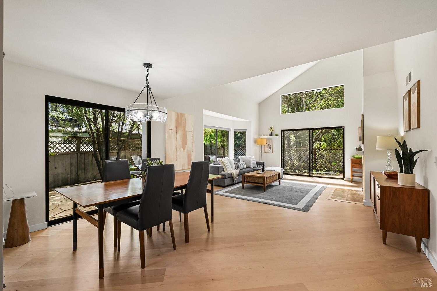 5 Creekside Drive San Rafael CA 94903