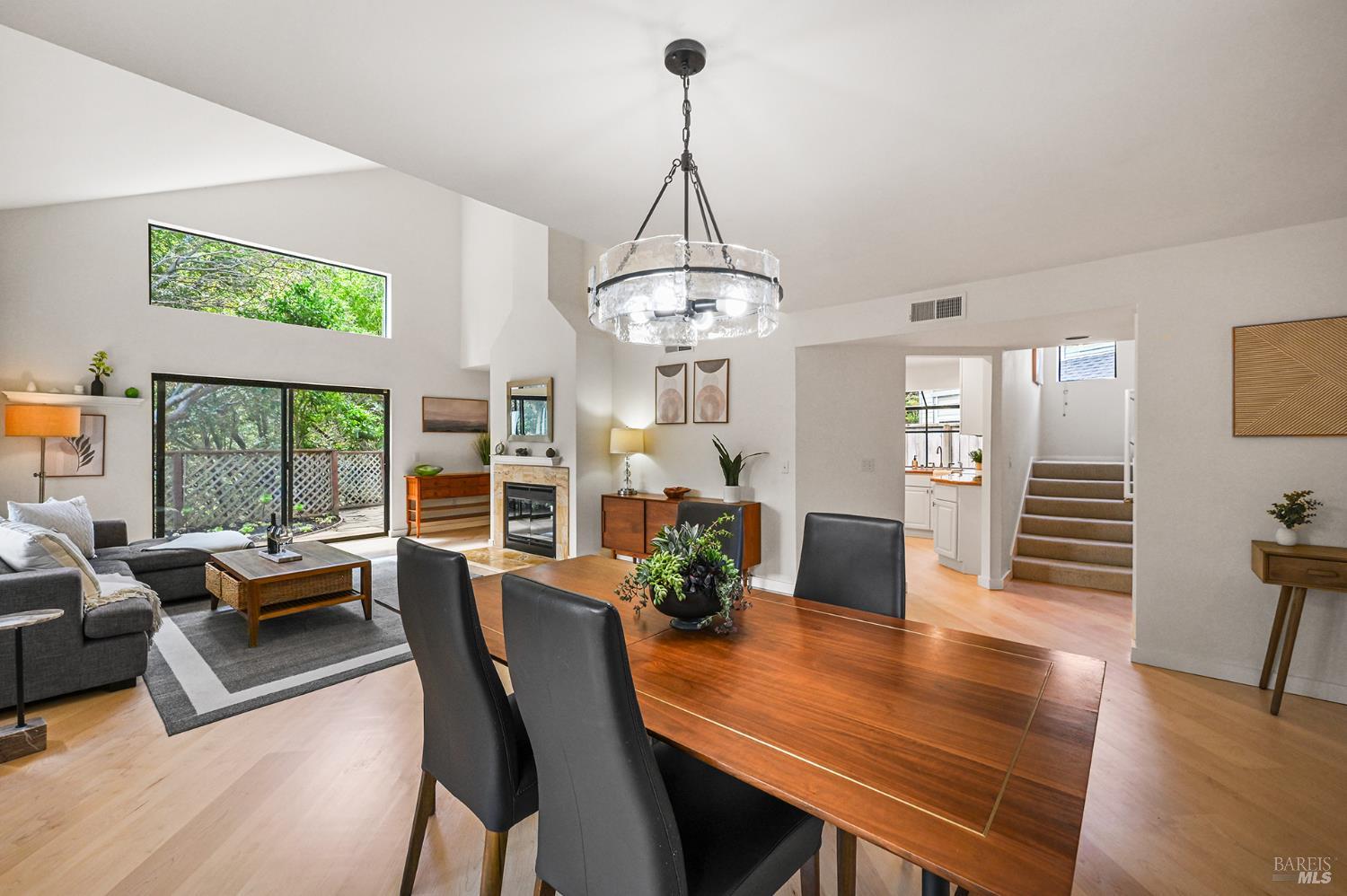 5 Creekside Drive San Rafael CA 94903