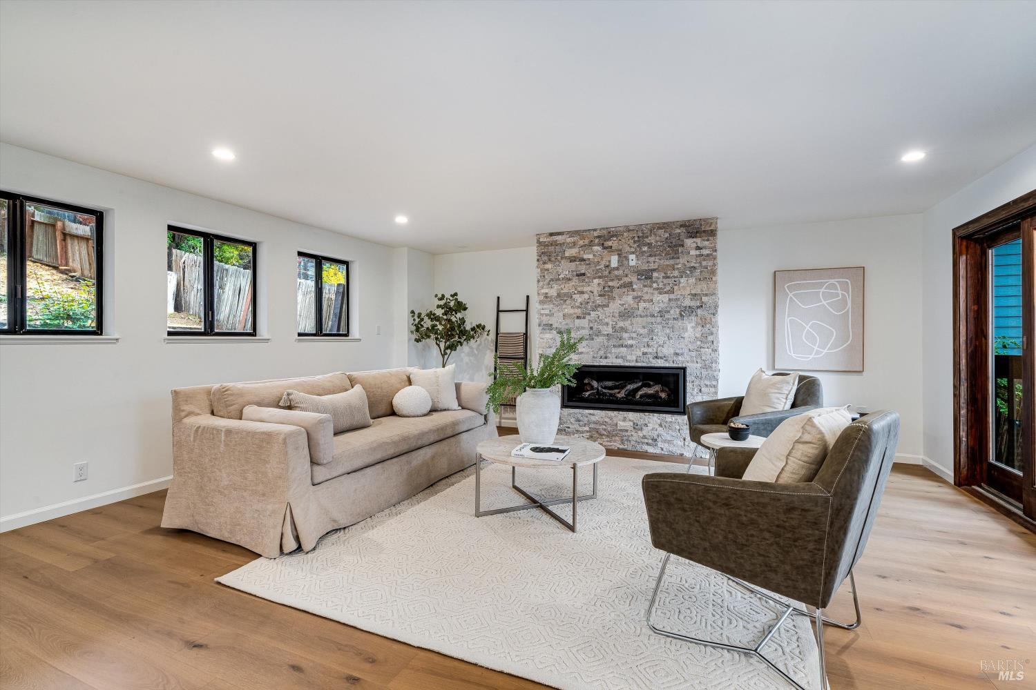 1365 W L Street Benicia CA 94510