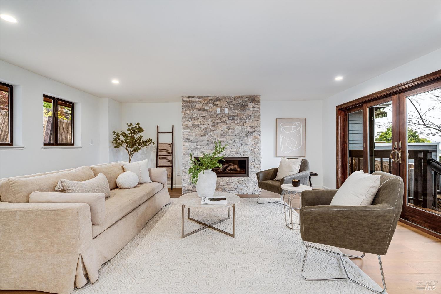 1365 W L Street Benicia CA 94510