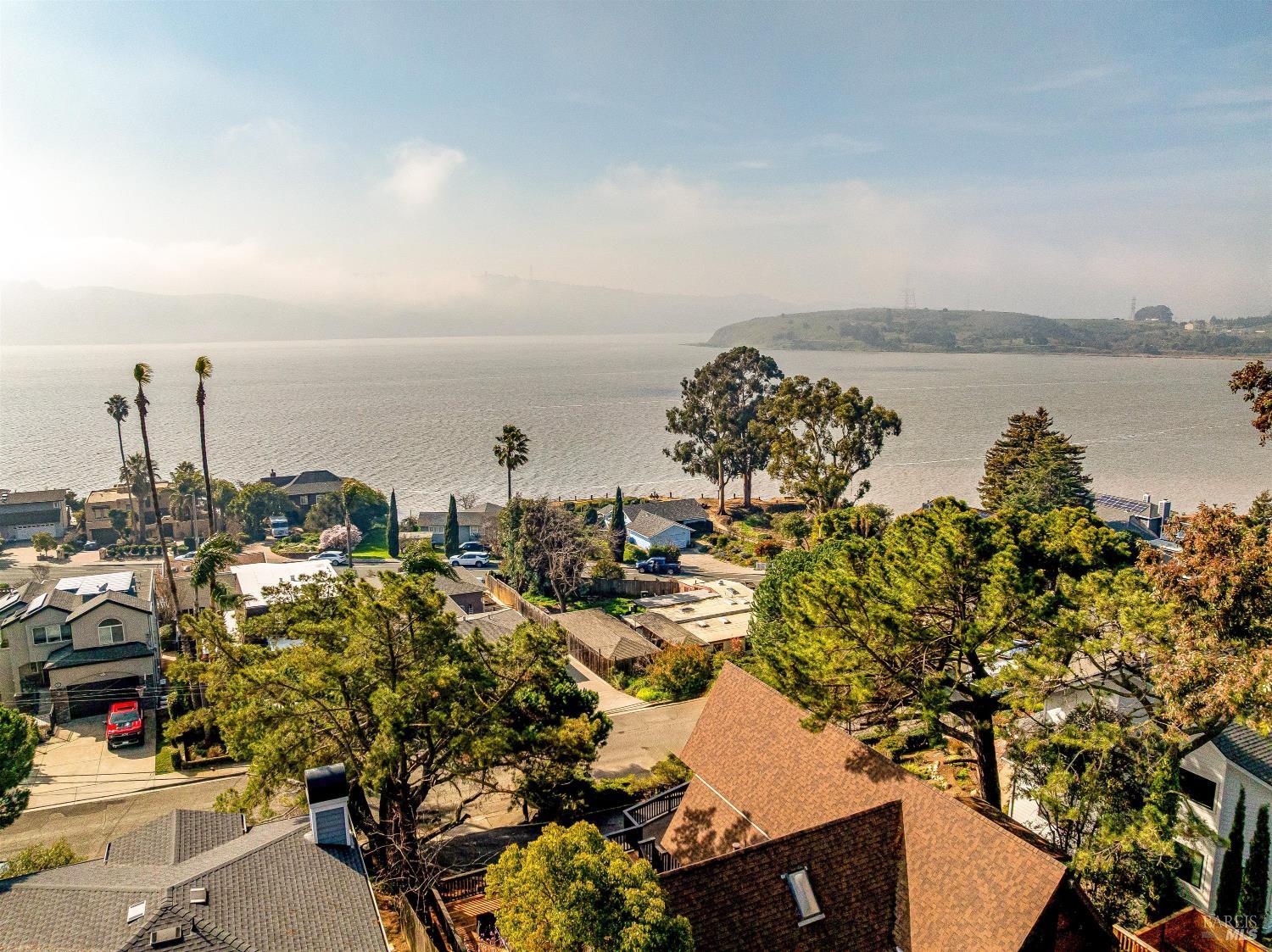 1365 W L Street Benicia CA 94510