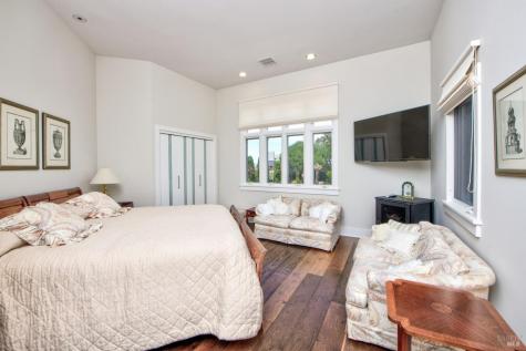 185 Gilmartin Drive Tiburon CA 94920