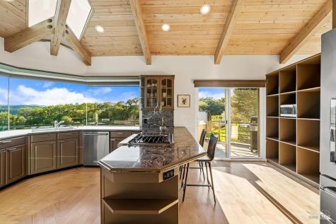 23121 Vineyard Road Geyserville CA 95441